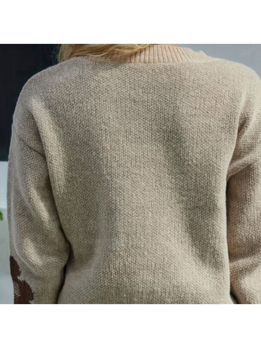Crew neck sweater, NWOT ,size Medium,100%polyester , light tane with brown. - Picture 5 of 7